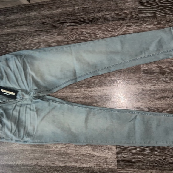 Seafoam Jeans from Serenede - Picture 4 of 7